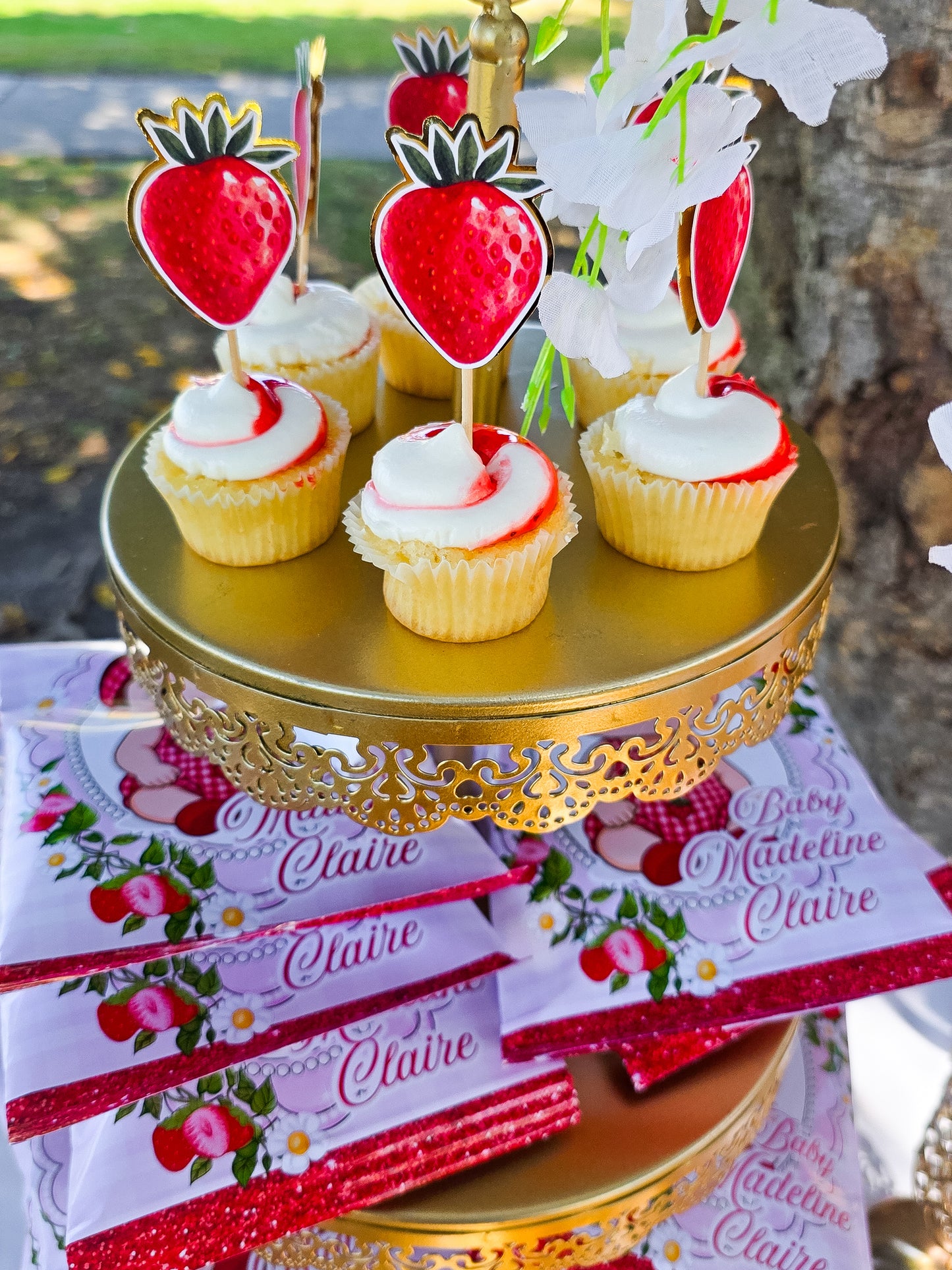 Strawberry Cupcake Toppers